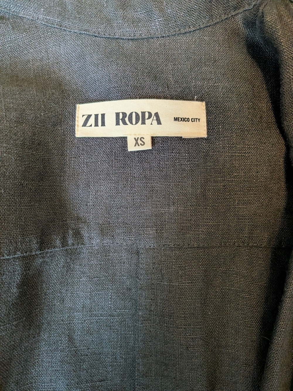 ZII ROPA Black Linen Jacket - Picture 3 of 6